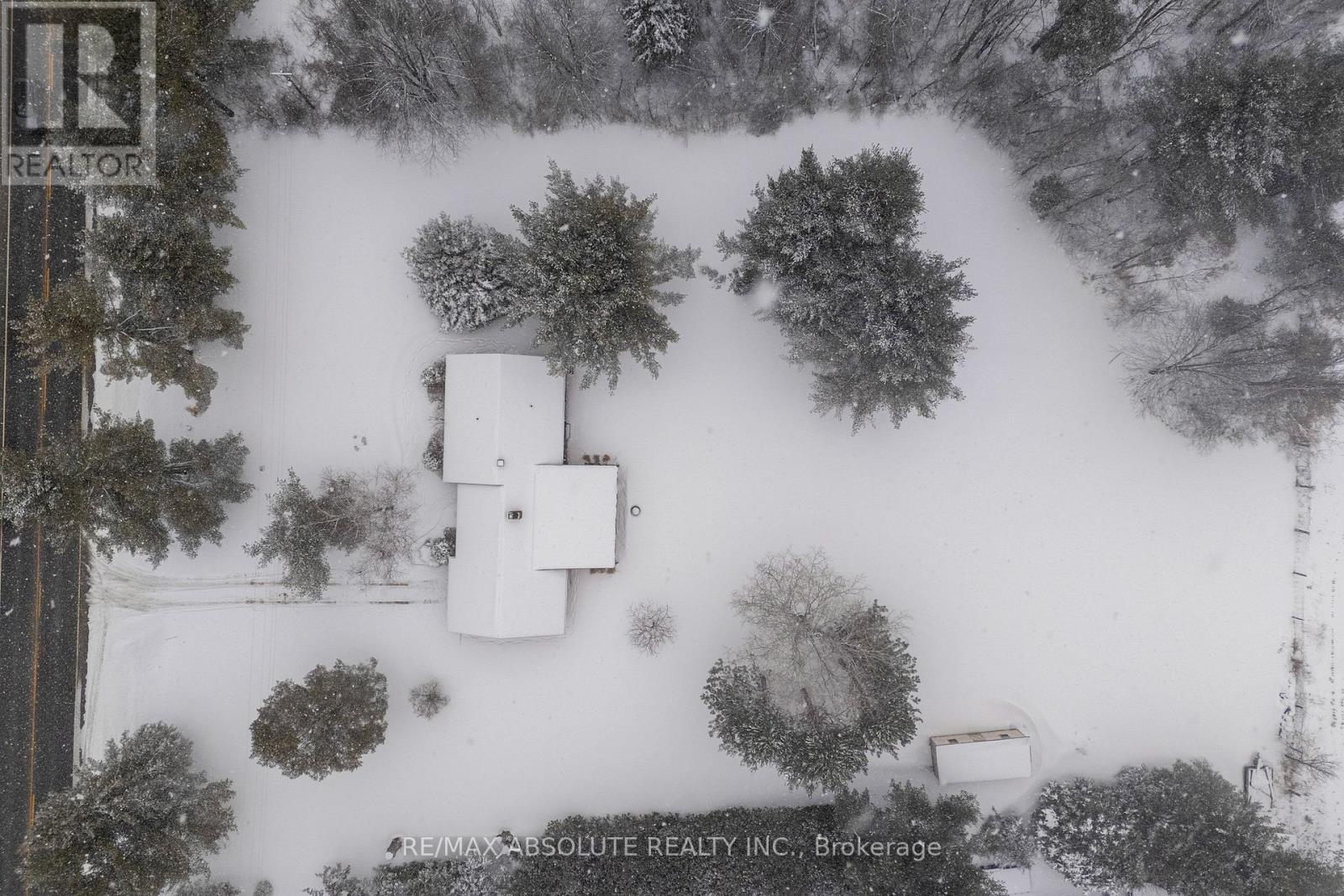 213 Calabogie Road, Mcnab/braeside, Ontario  K7S 3G8 - Photo 7 - X12906552