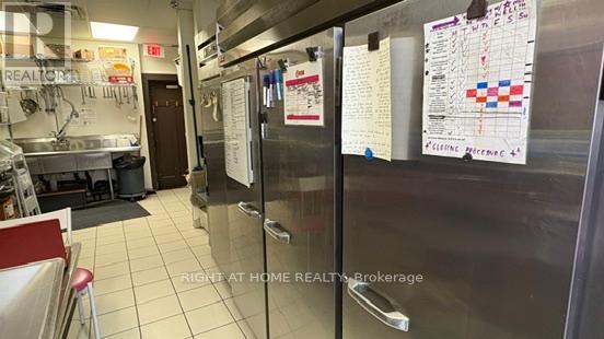 773 Bank Street, Ottawa, Ontario K1S 2H5 - Photo 10 - X12906554