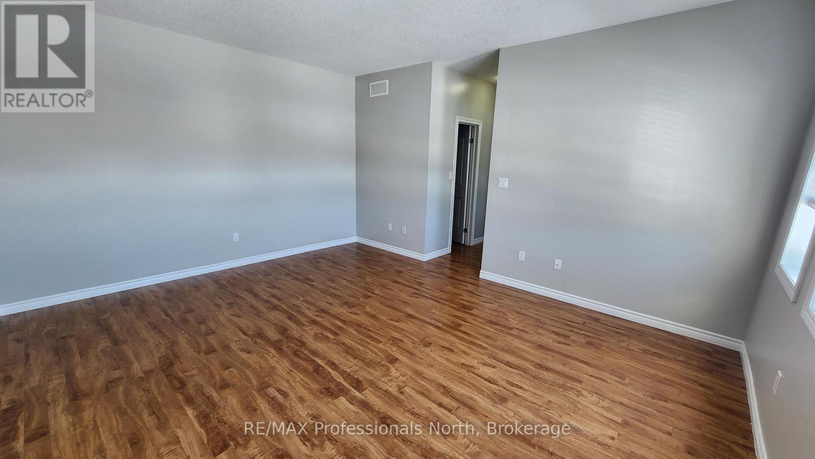 33 Goodwin Drive, Huntsville, Ontario  P1H 2R3 - Photo 16 - X12816742