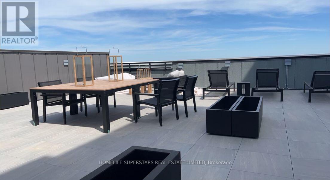 204 - 95 Dundas Street W, Oakville, Ontario  L6M 5N4 - Photo 22 - W12817268