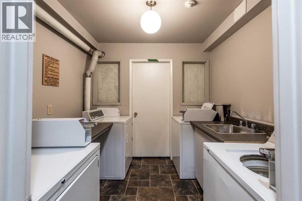 22, 398 16 Street Ne, Medicine Hat, Alberta  T1A 7L9 - Photo 30 - A2293562