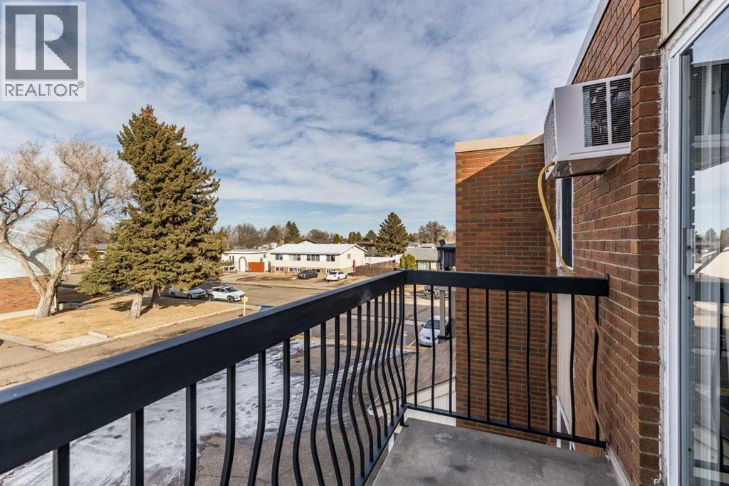 22, 398 16 Street Ne, Medicine Hat, Alberta  T1A 7L9 - Photo 27 - A2293562