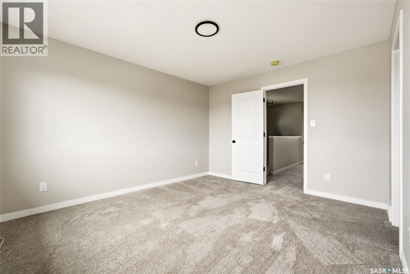 3148 Green Turtle Road, Regina, Saskatchewan  S4V 4C5 - Photo 13 - SK028463