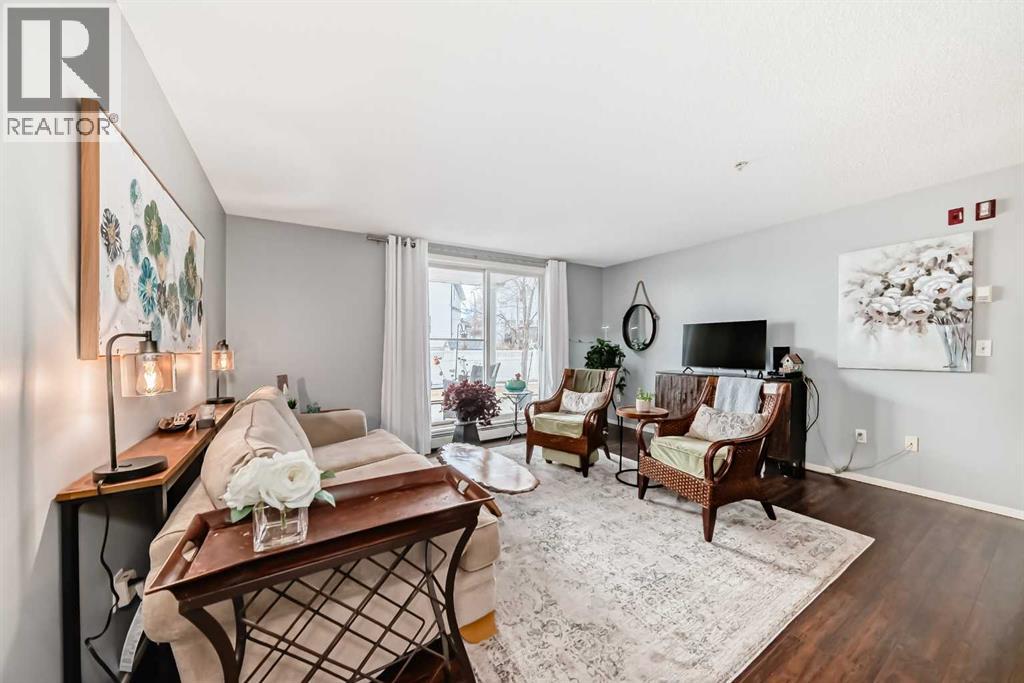 2105, 2105 Tuscarora Manor NW, Calgary, Alberta  T3L 2J9 - Photo 3 - A2294844