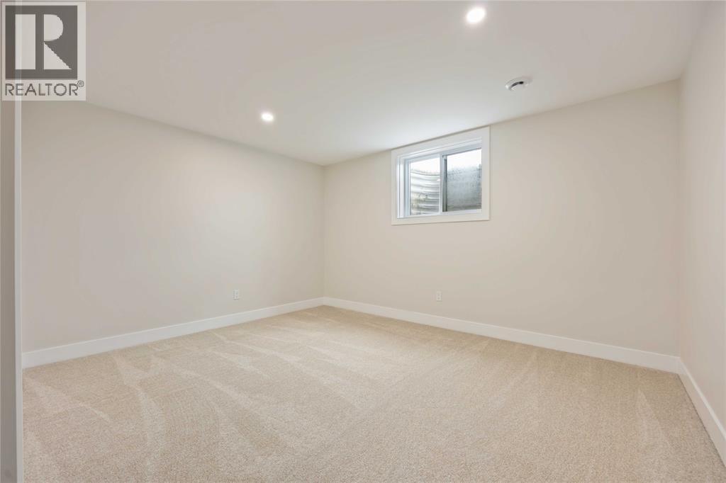 3584 Britt Boulevard, Plympton-Wyoming, Ontario  N0N 1E0 - Photo 30 - 26001065