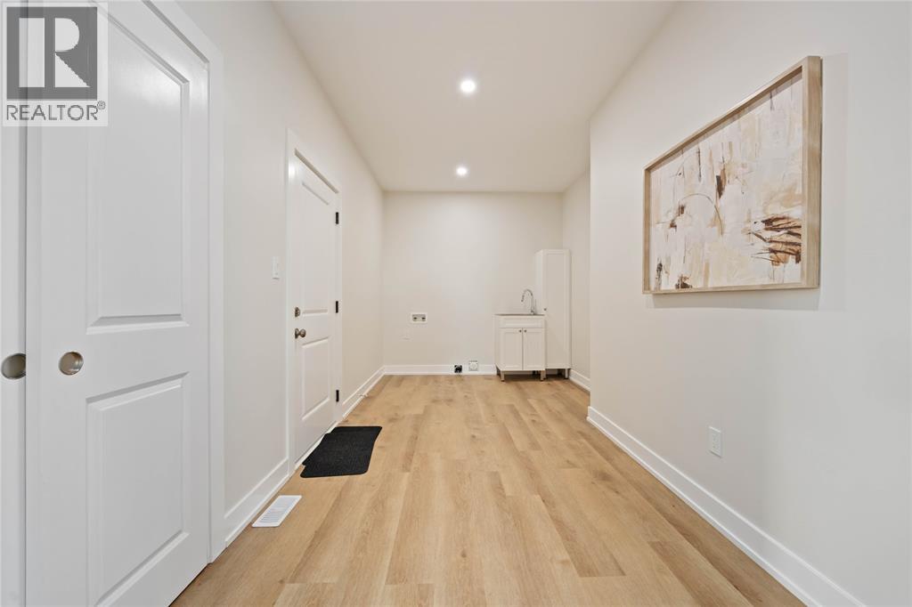 3584 Britt Boulevard, Plympton-Wyoming, Ontario  N0N 1E0 - Photo 24 - 26001065