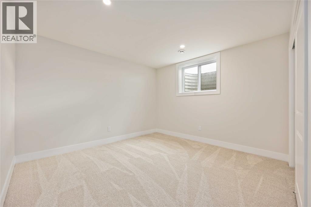 3584 Britt Boulevard, Plympton-Wyoming, Ontario  N0N 1E0 - Photo 33 - 26001065