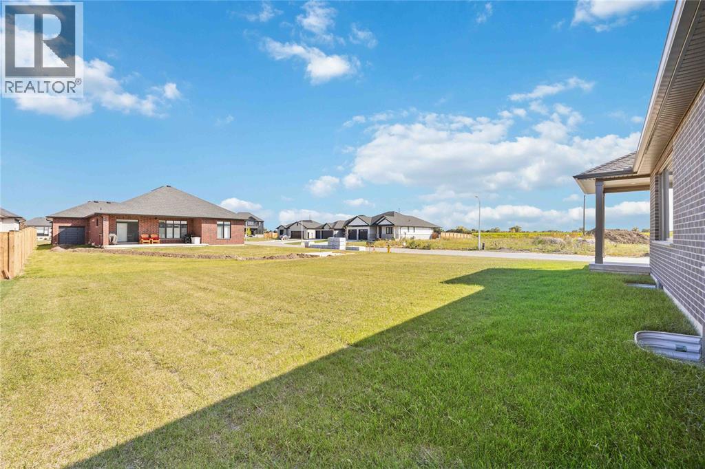 3584 Britt Boulevard, Plympton-Wyoming, Ontario  N0N 1E0 - Photo 39 - 26001065