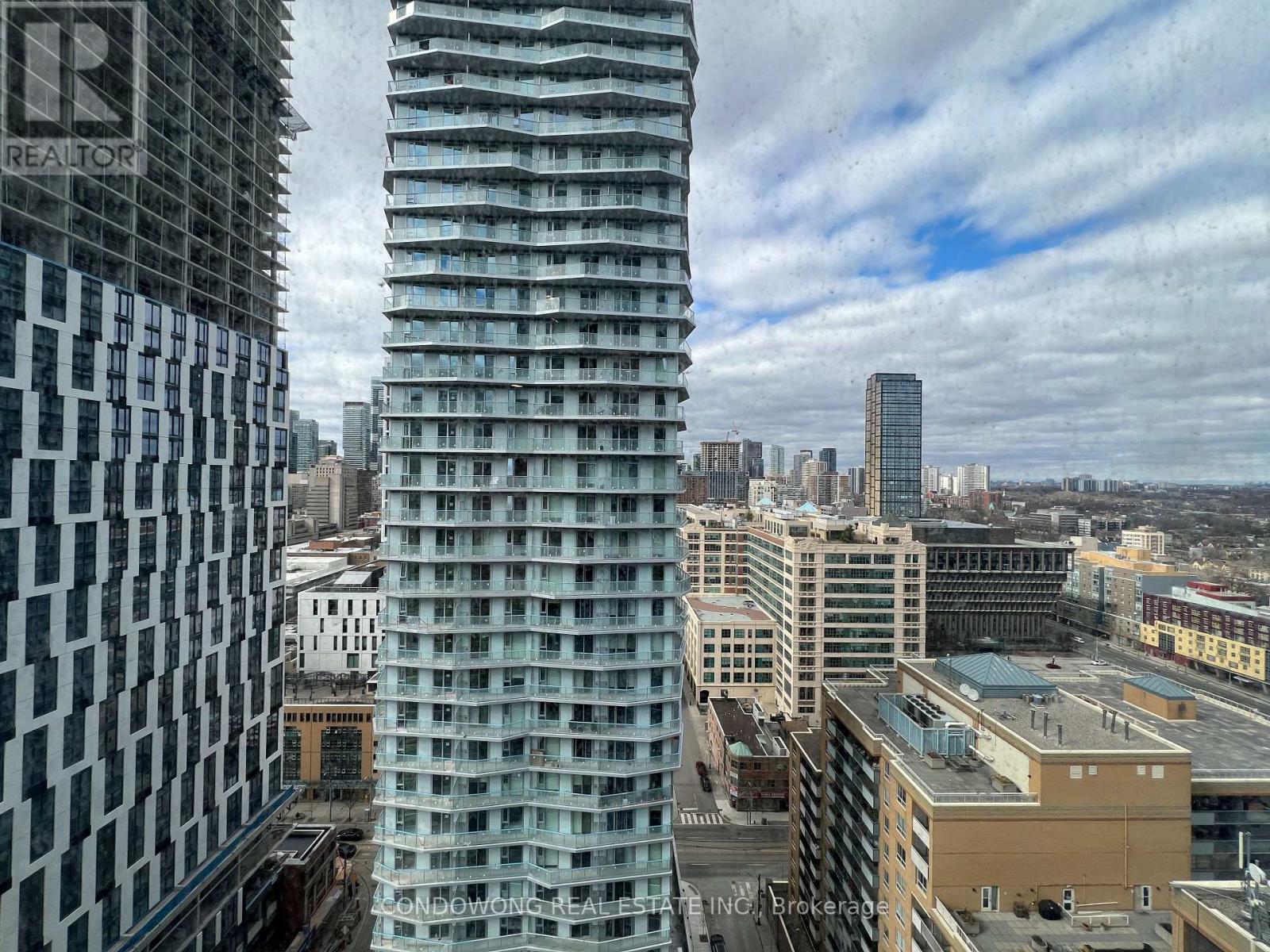 2516 - 82 Dalhousie Street, Toronto, Ontario  M5B 0C5 - Photo 9 - C12906504