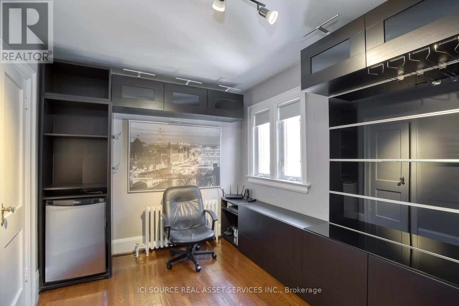 Upper - 34 Rusholme Drive, Toronto, Ontario  M6J 3J9 - Photo 20 - C12906532