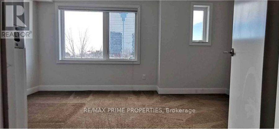 Th69 - 315 Village Green Square, Toronto, Ontario  M1S 0L2 - Photo 7 - E12906514