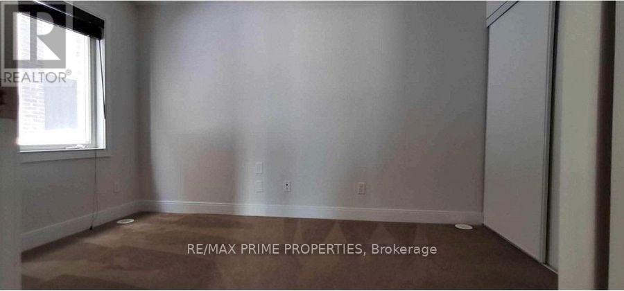 Th69 - 315 Village Green Square, Toronto, Ontario  M1S 0L2 - Photo 8 - E12906514