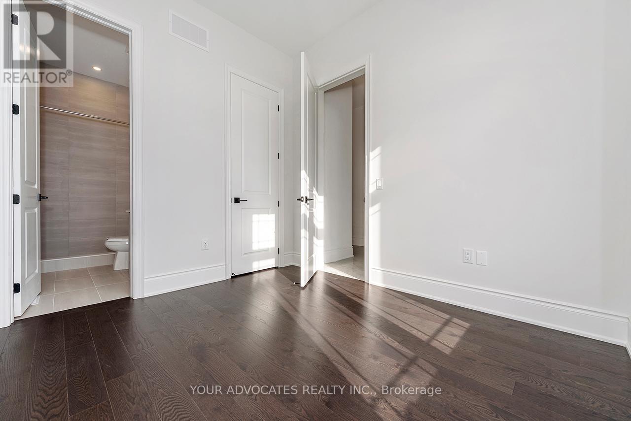 275 Ballantyne Boulevard, Vaughan, Ontario  L3L 0G7 - Photo 5 - N12906502