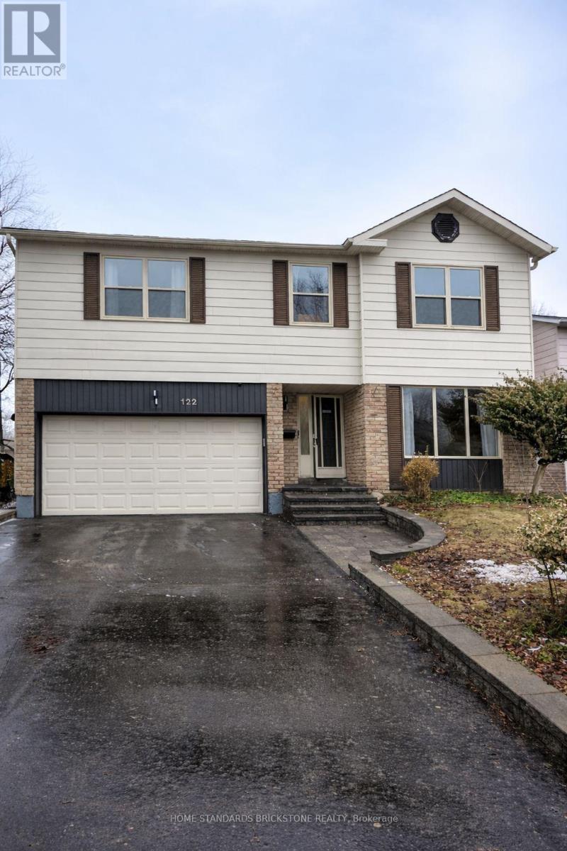 122 LOWE BOULEVARD, Newmarket, Ontario