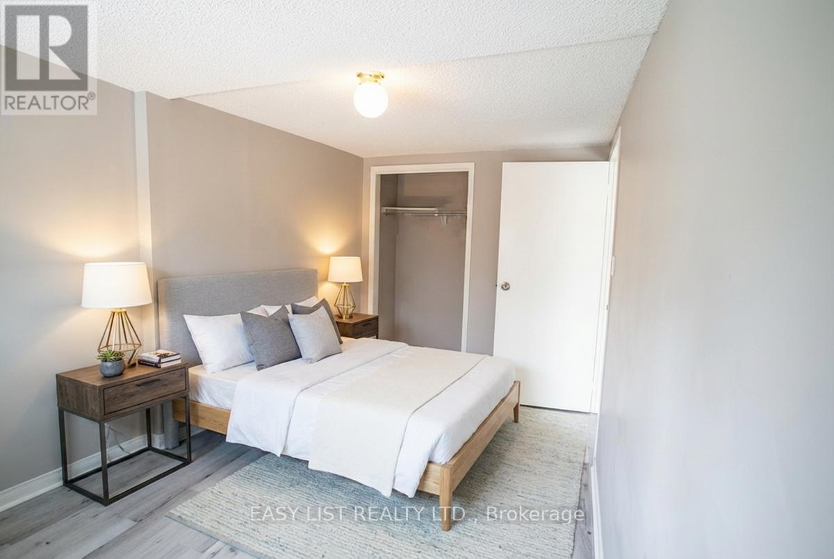 598 North Lake Road, Richmond Hill (Oak Ridges Lake Wilcox), Ontario  L4E 3B8 - Photo 7 - N12906544