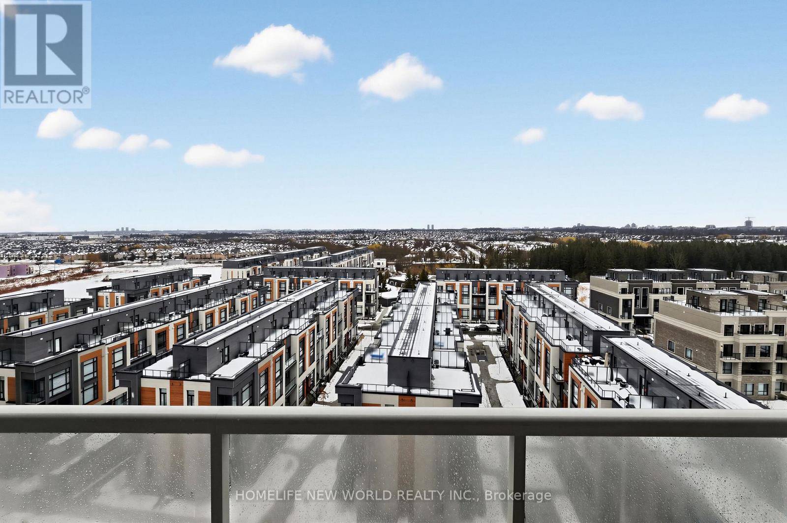 933 - 2 DAVID EYER ROAD, Richmond Hill, Ontario