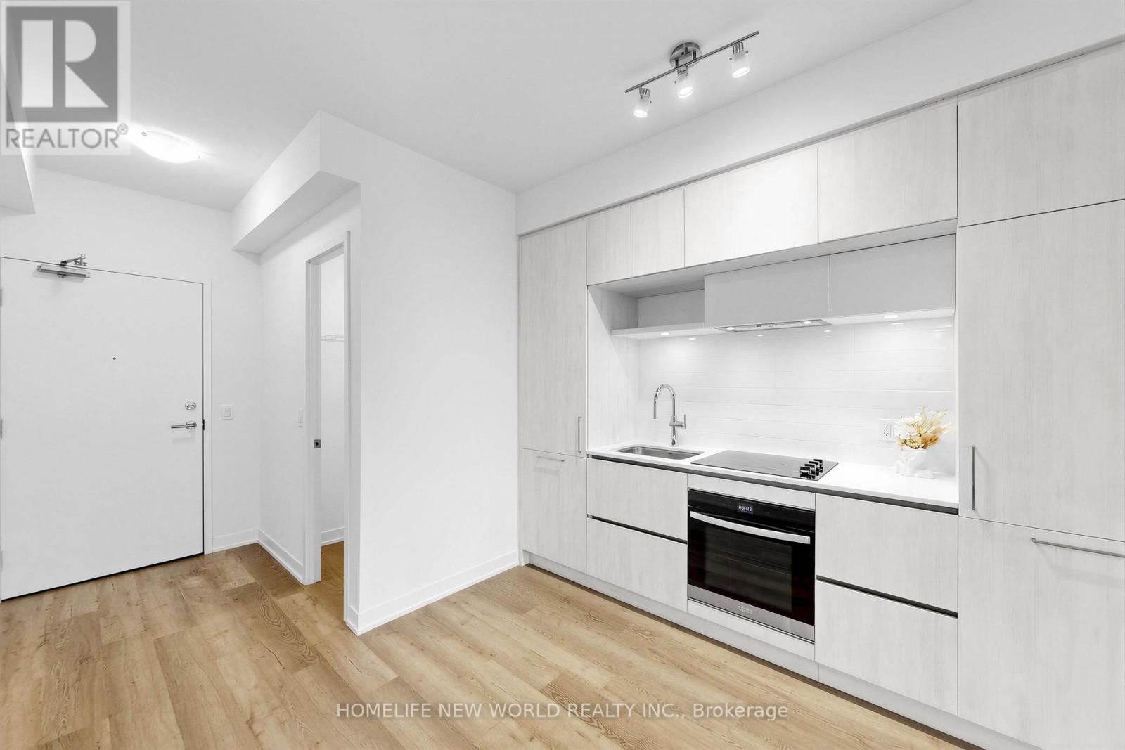 933 - 2 David Eyer Road, Richmond Hill, Ontario  L4S 0N6 - Photo 12 - N12906548