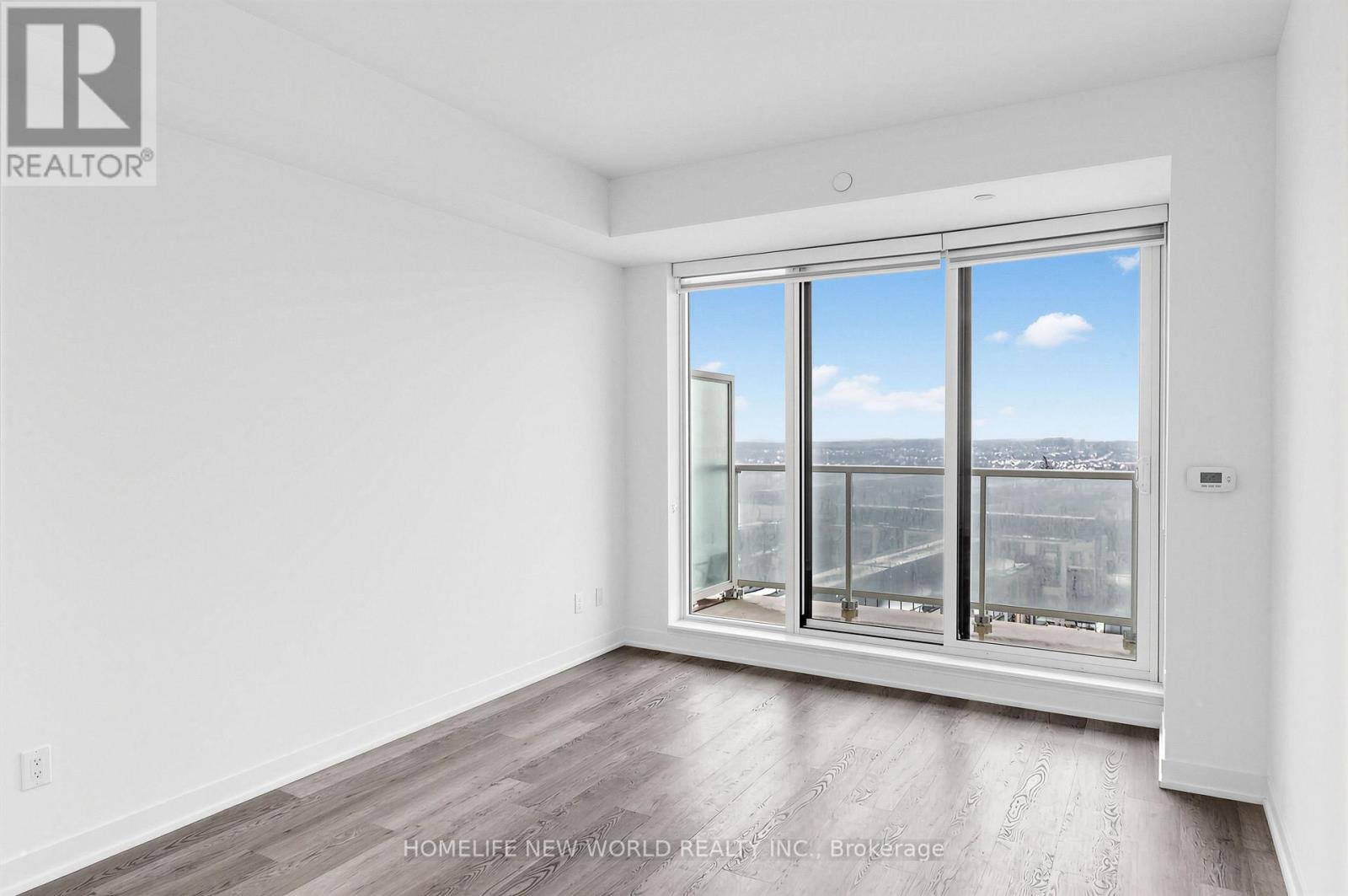 933 - 2 David Eyer Road, Richmond Hill, Ontario  L4S 0N6 - Photo 19 - N12906548