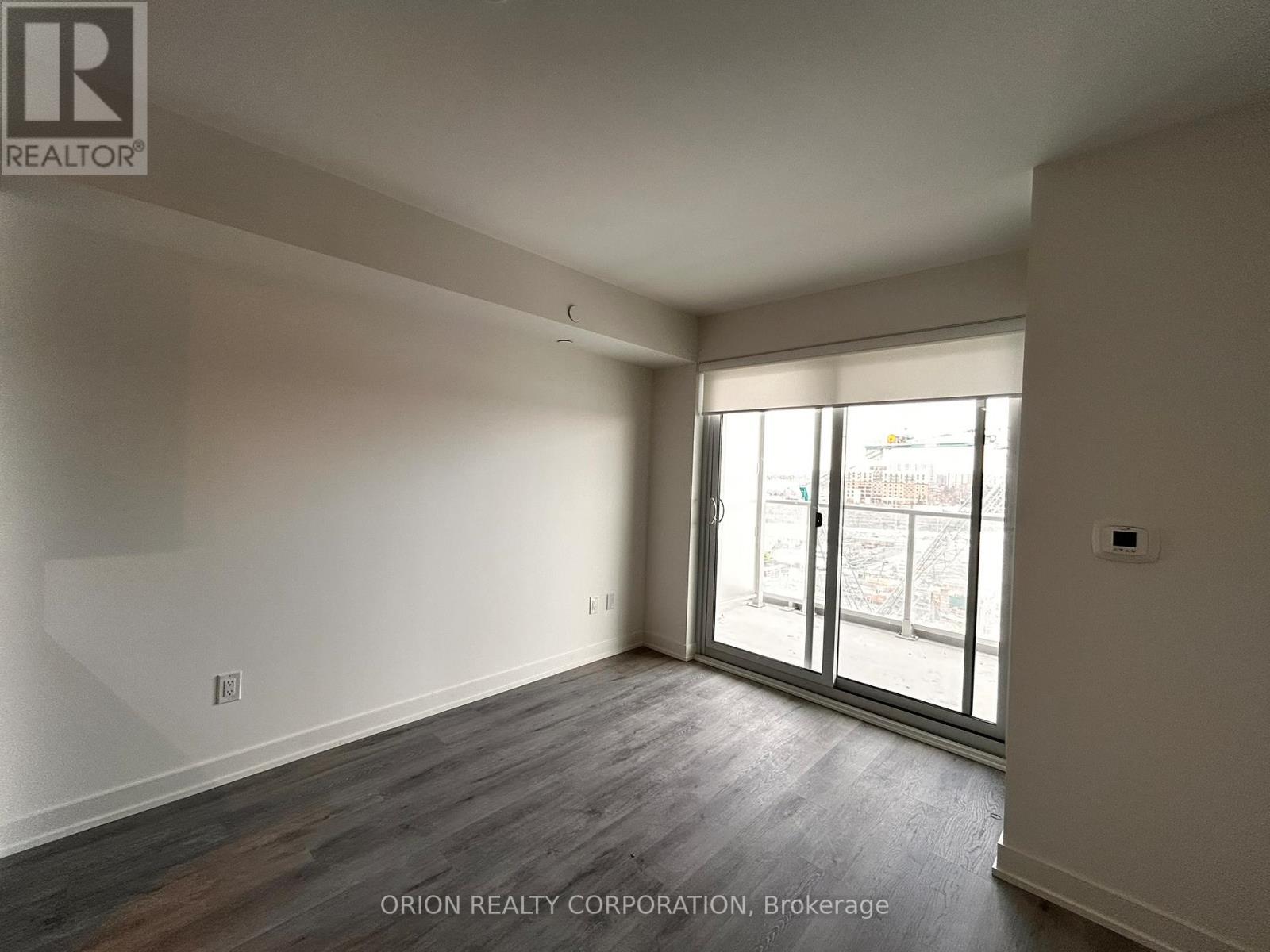 701 - 1010 Sandy Beach Road, Pickering, Ontario  L1W 0C7 - Photo 9 - E12892334