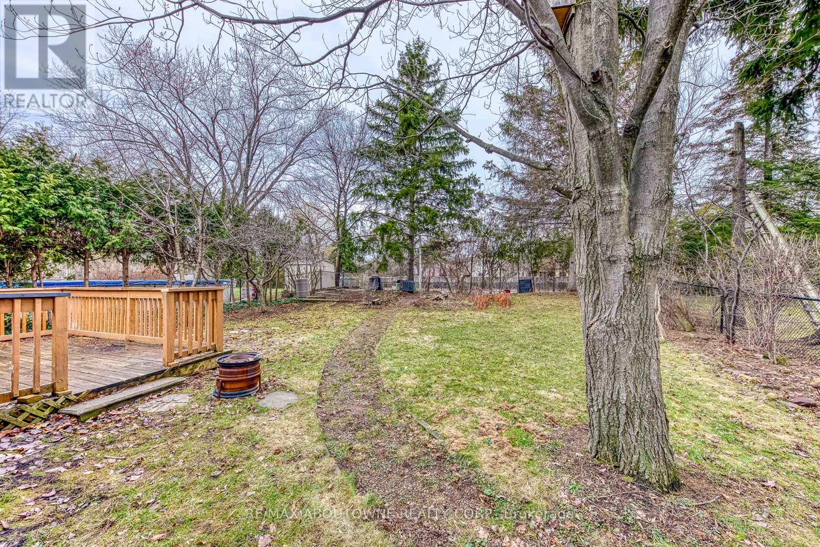 2565 Windjammer Road, Mississauga, Ontario  L5L 1H7 - Photo 43 - W12906508