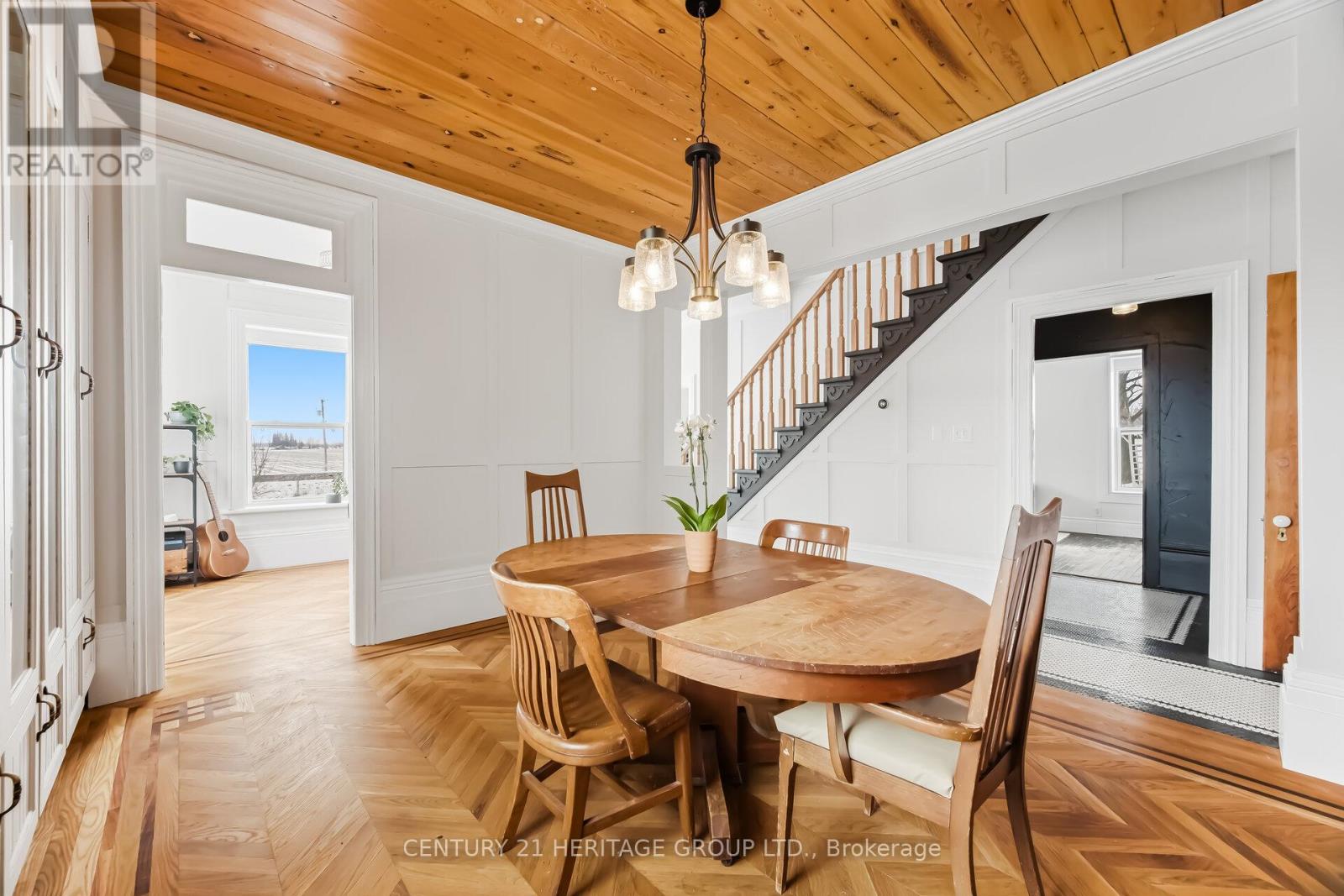 1009 Hwy 7, Kawartha Lakes, Ontario  K0M 2M0 - Photo 15 - X12906528