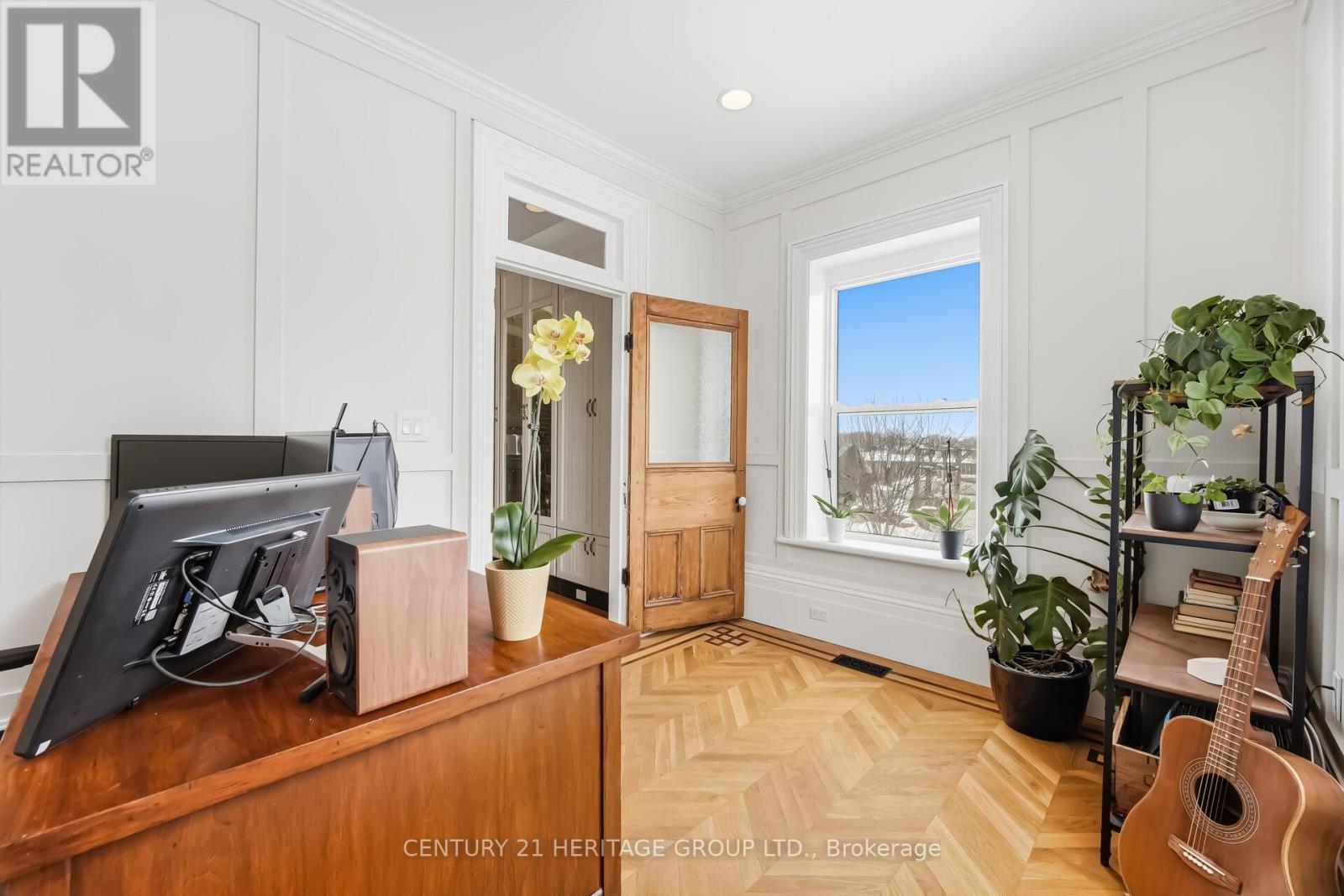 1009 Hwy 7, Kawartha Lakes, Ontario  K0M 2M0 - Photo 17 - X12906528