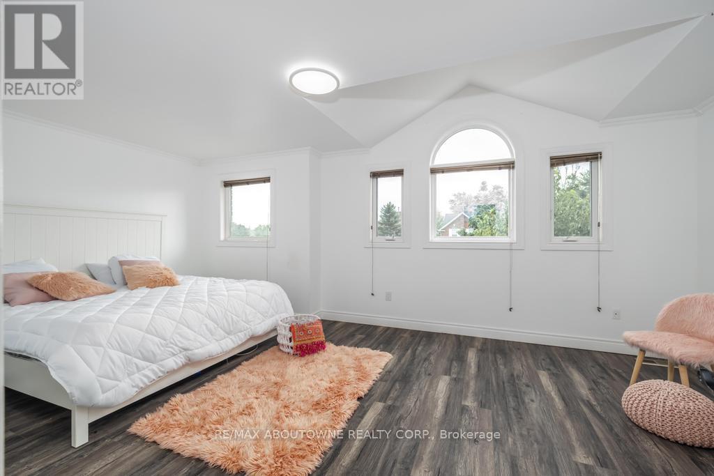 14 Sable Drive, Hamilton, Ontario  L9K 1K9 - Photo 37 - X12906550