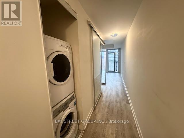 703 - 17 Dundonald Street, Toronto, Ontario  M4Y 1K3 - Photo 7 - C12718630