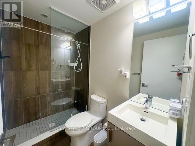 703 - 17 Dundonald Street, Toronto, Ontario  M4Y 1K3 - Photo 9 - C12718630