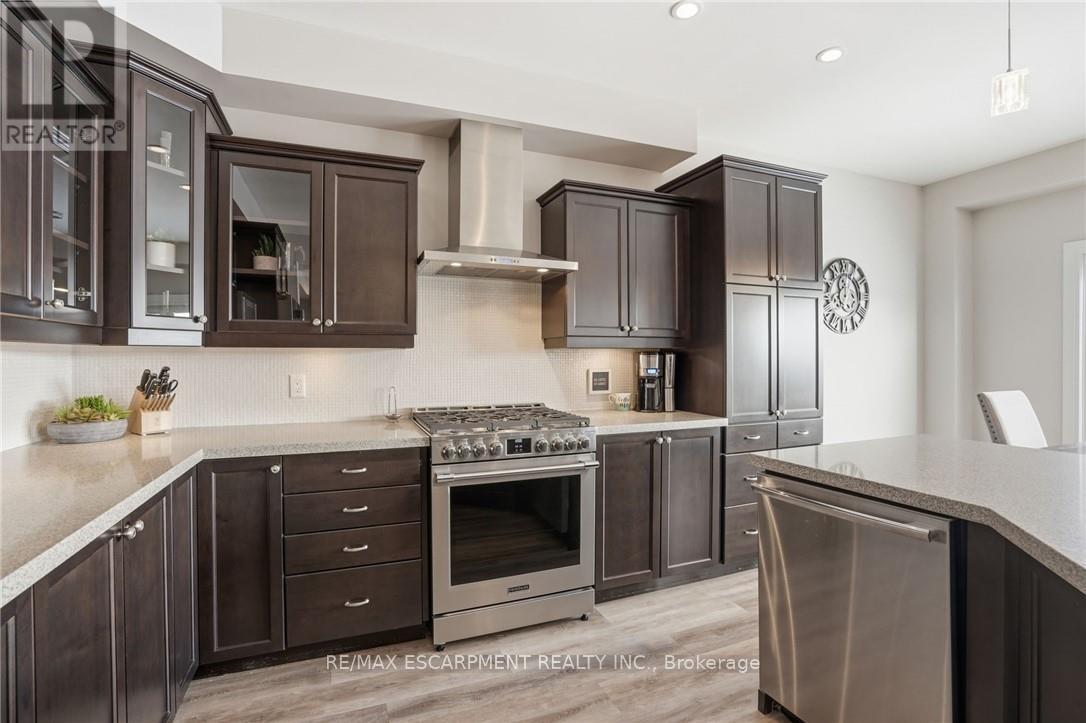 7 Peggy Way, Hamilton, Ontario  L0R 1W0 - Photo 16 - X12906312