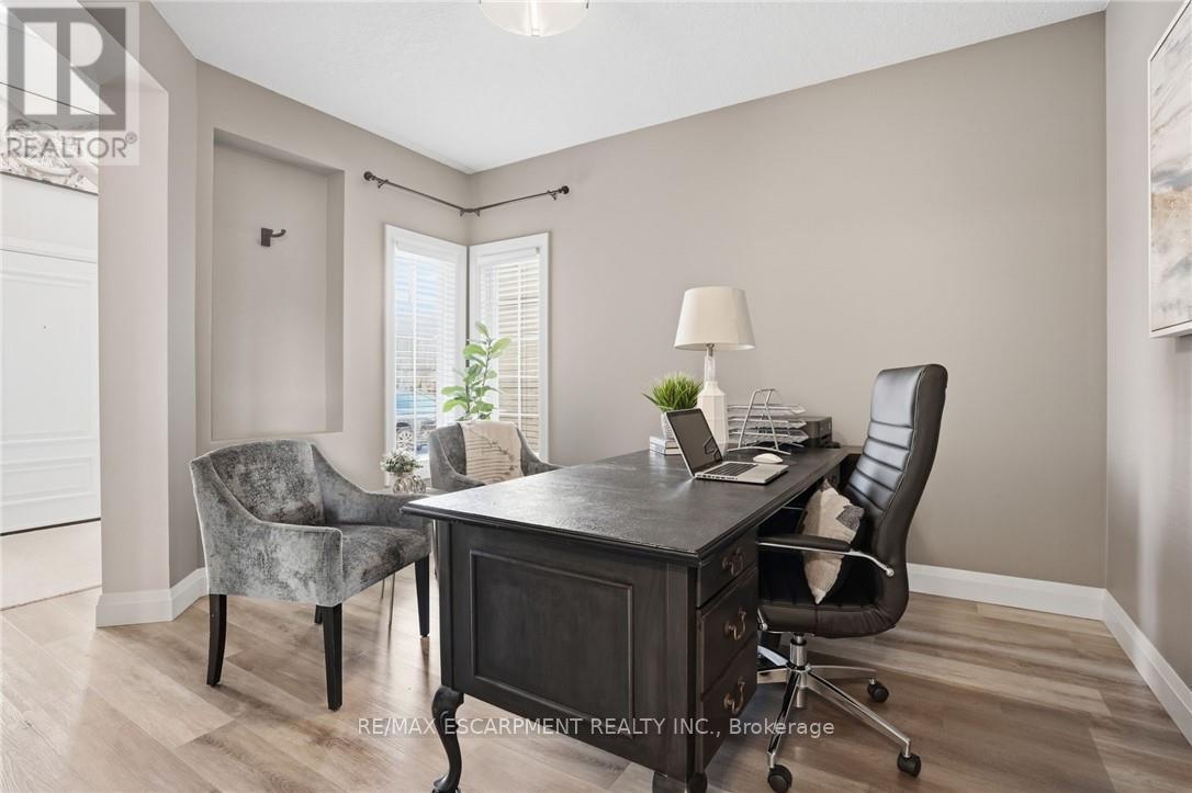 7 Peggy Way, Hamilton, Ontario  L0R 1W0 - Photo 21 - X12906312