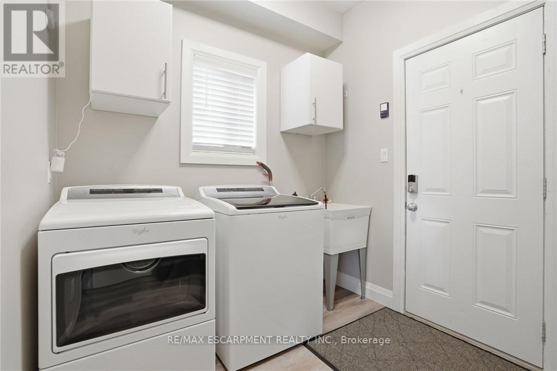 7 Peggy Way, Hamilton, Ontario  L0R 1W0 - Photo 23 - X12906312