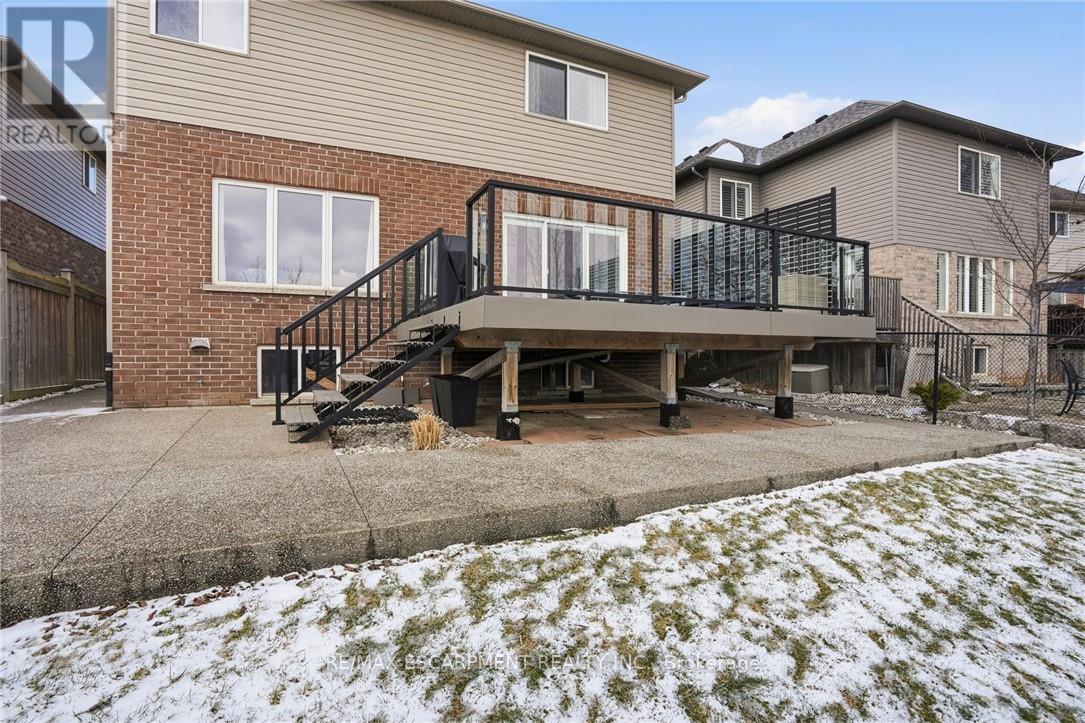 7 Peggy Way, Hamilton, Ontario  L0R 1W0 - Photo 46 - X12906312