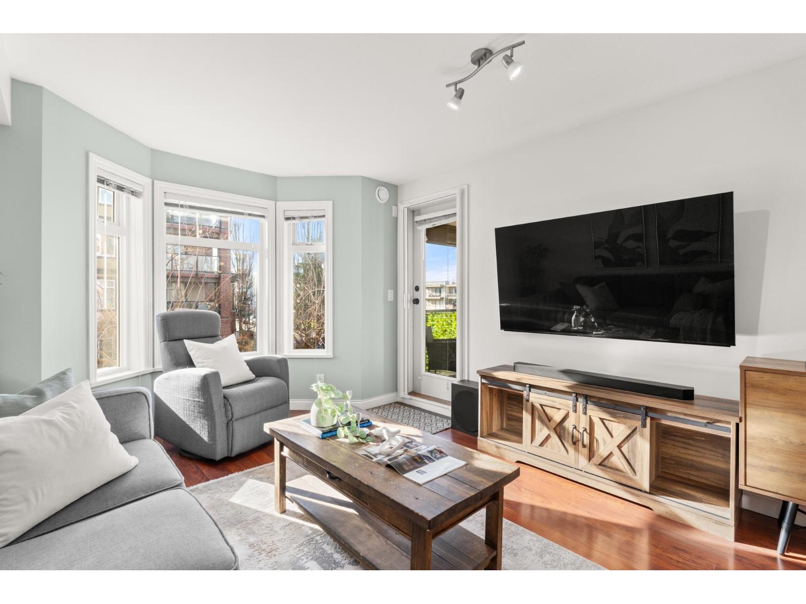 236 5660 201a Street, Langley, British Columbia  V3A 0B4 - Photo 4 - R3090190