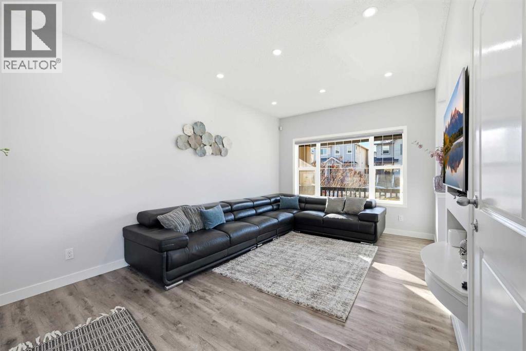 14 Skyview Point Road NE, Calgary, Alberta  T3N 0G8 - Photo 8 - A2292089