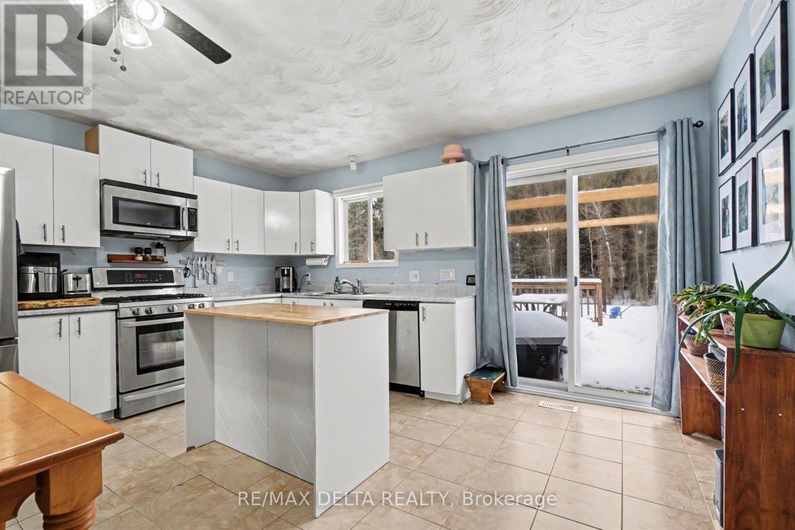 542a Devista Boulevard, Alfred And Plantagenet, Ontario  K0B 1A0 - Photo 11 - X12906560