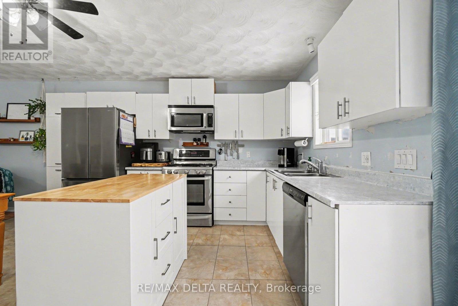 542a Devista Boulevard, Alfred And Plantagenet, Ontario  K0B 1A0 - Photo 12 - X12906560