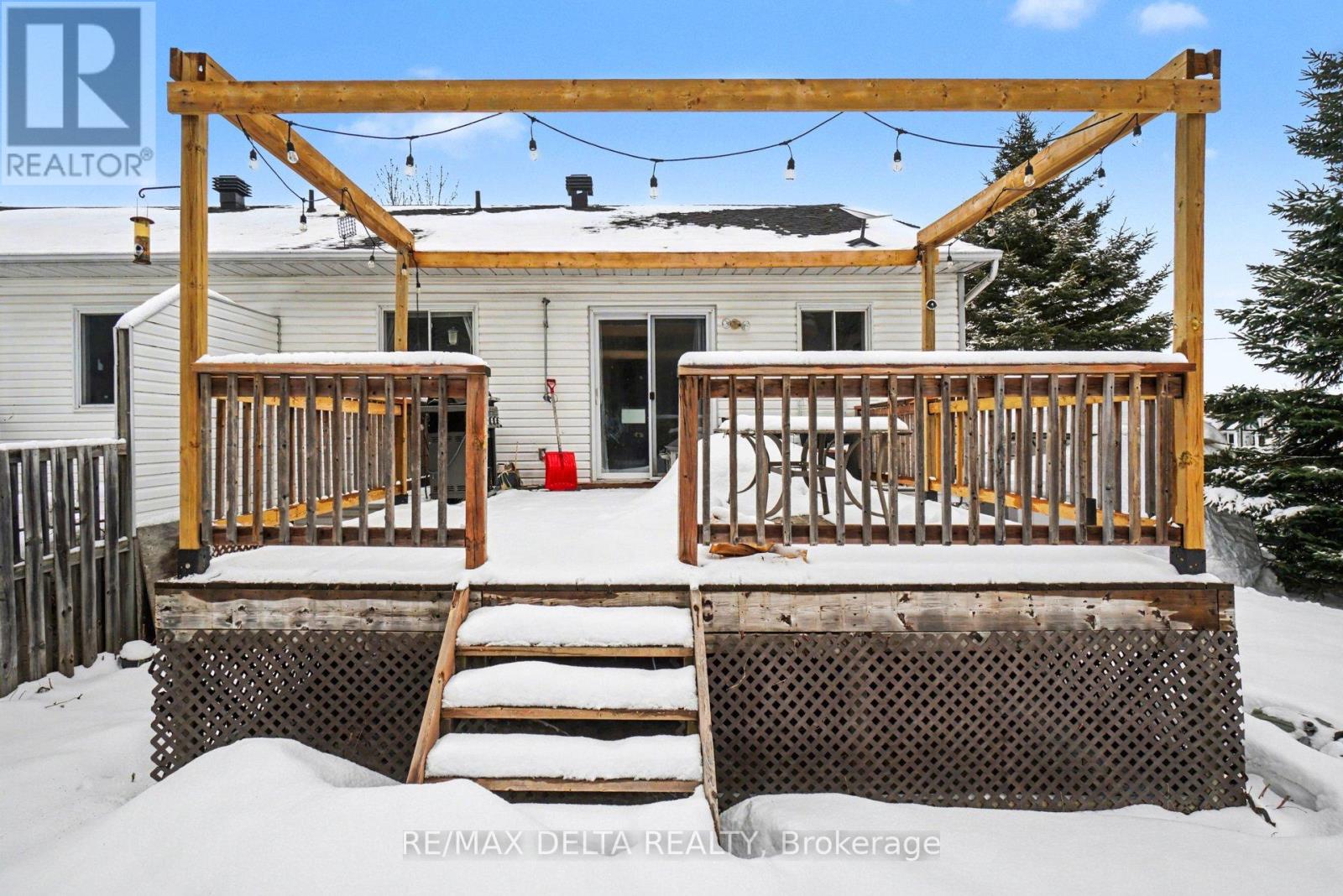 542a Devista Boulevard, Alfred And Plantagenet, Ontario  K0B 1A0 - Photo 25 - X12906560