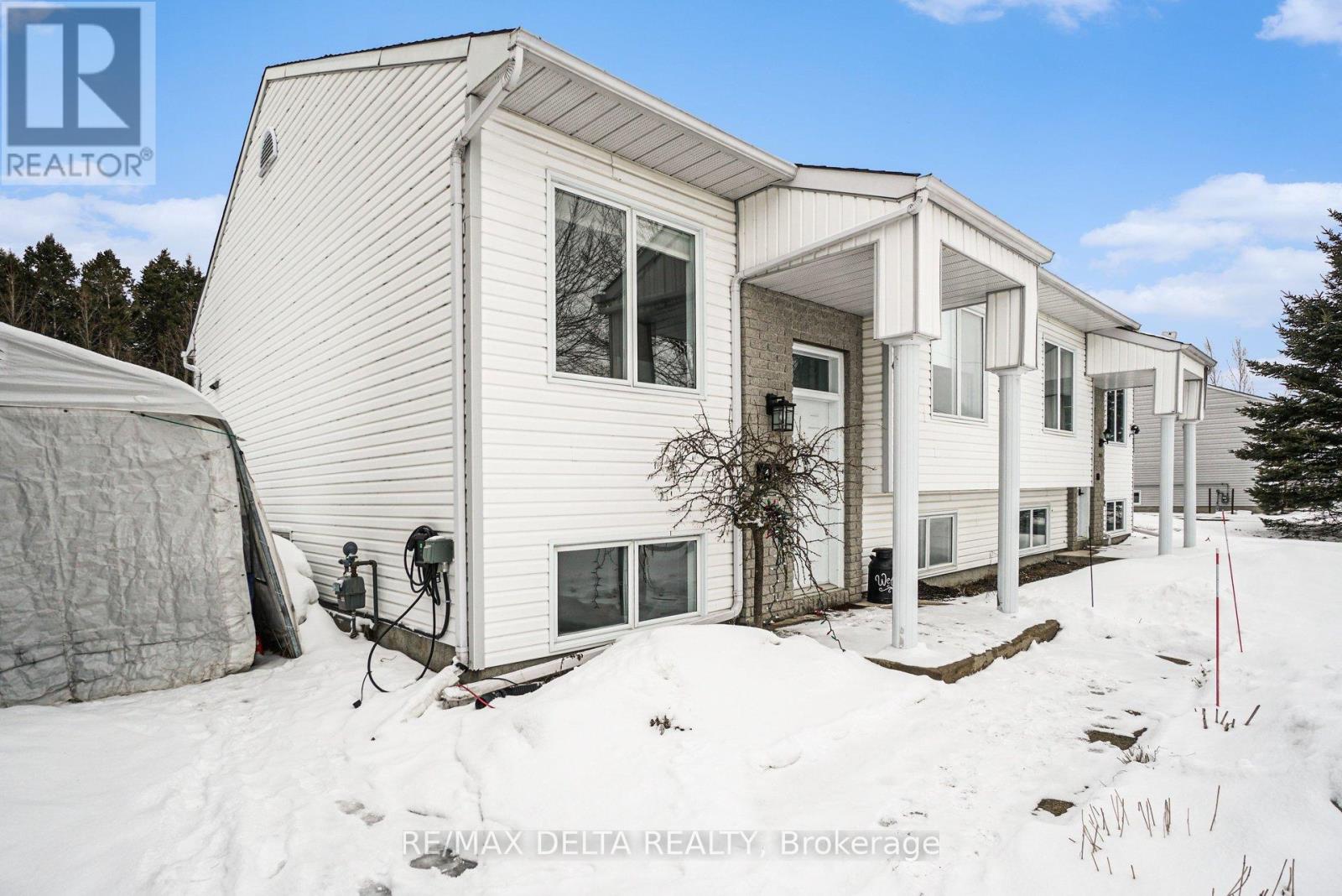 542a Devista Boulevard, Alfred And Plantagenet, Ontario  K0B 1A0 - Photo 3 - X12906560