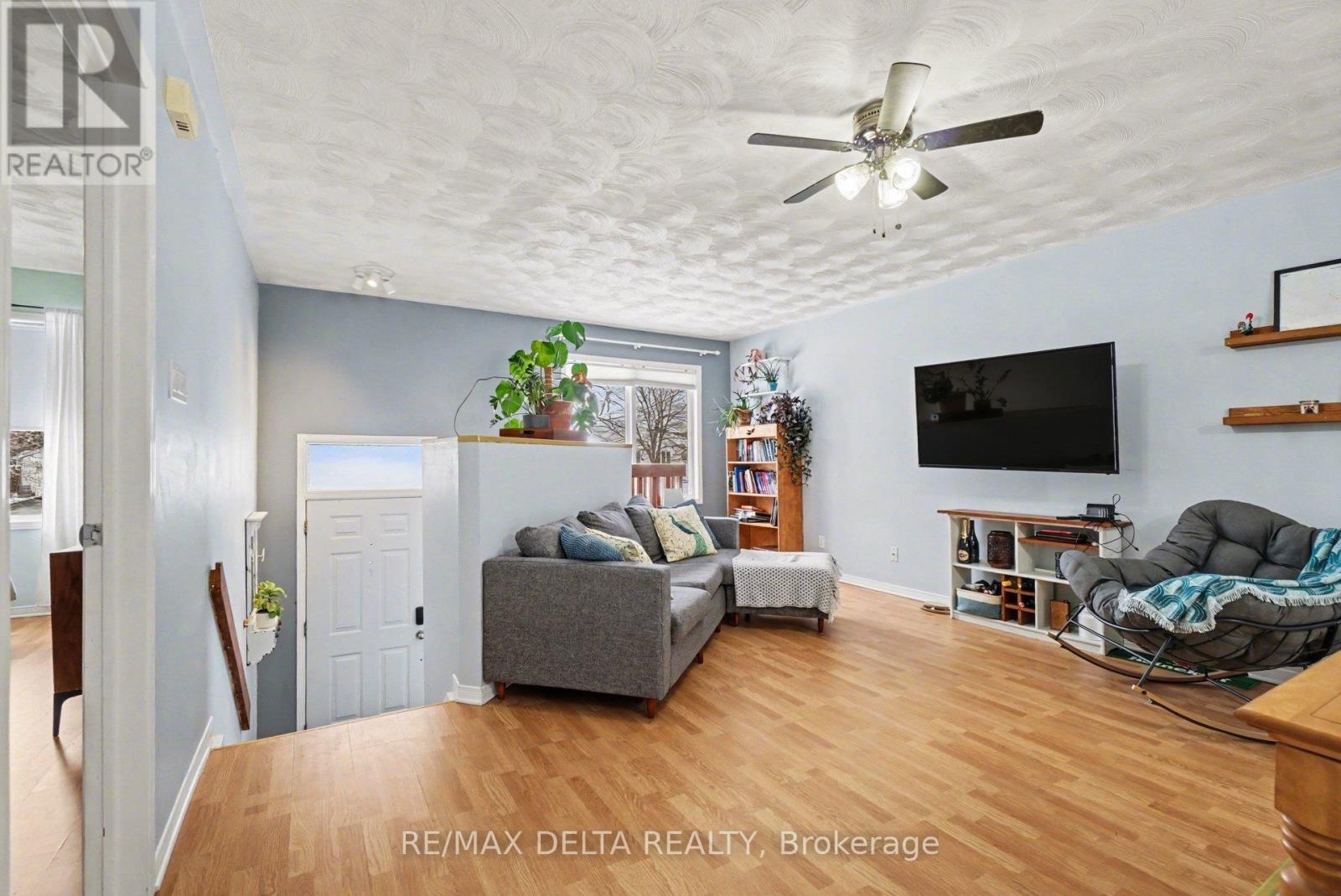 542a Devista Boulevard, Alfred And Plantagenet, Ontario  K0B 1A0 - Photo 5 - X12906560