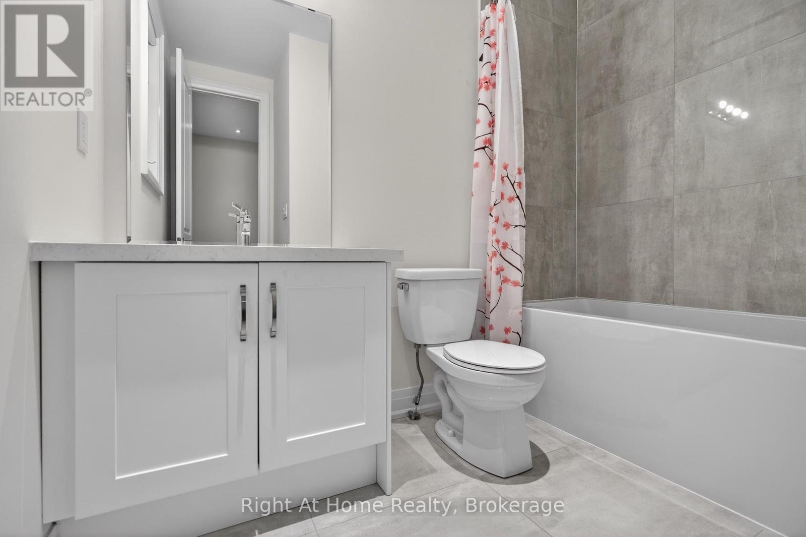 94 Smokey Hollow Place, Hamilton, Ontario  L0R 2H1 - Photo 20 - X12906592