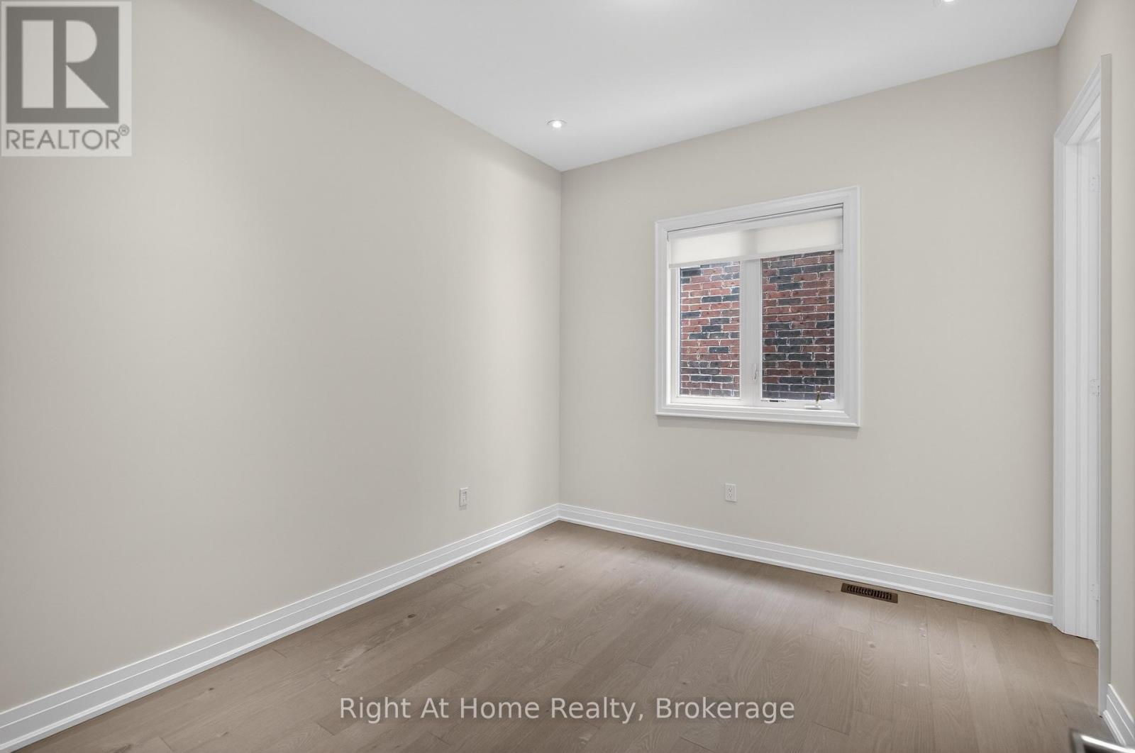 94 Smokey Hollow Place, Hamilton, Ontario  L0R 2H1 - Photo 21 - X12906592