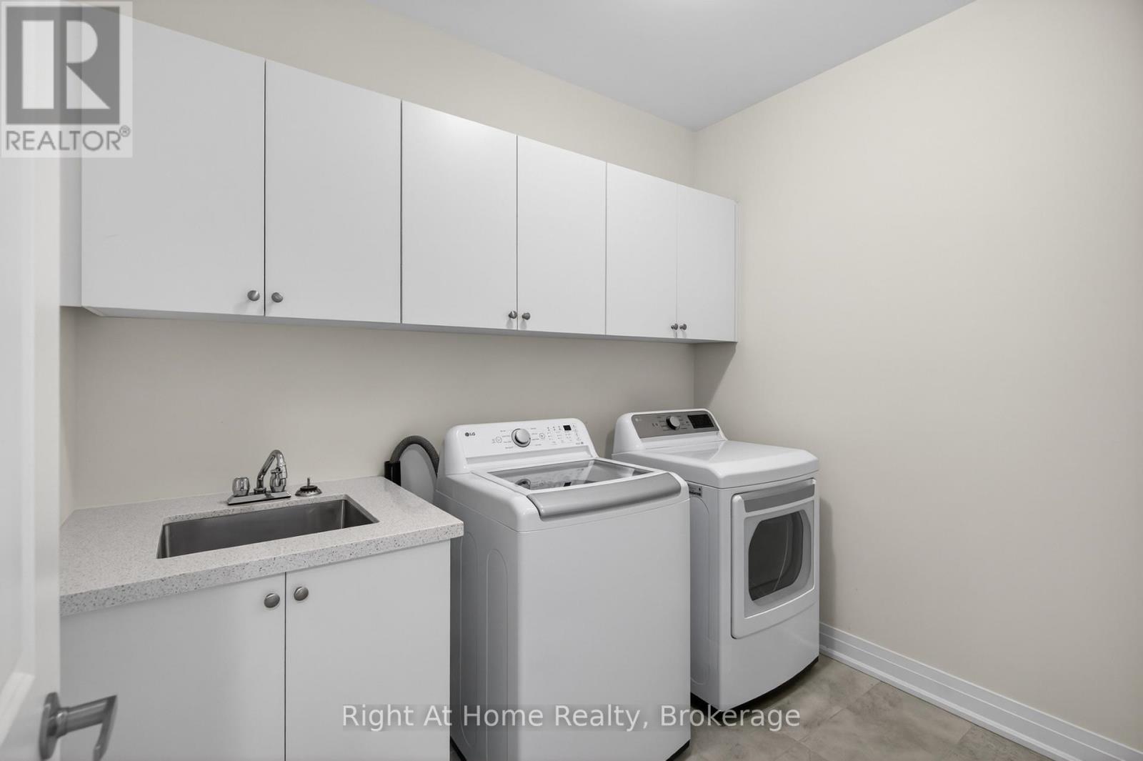 94 Smokey Hollow Place, Hamilton, Ontario  L0R 2H1 - Photo 29 - X12906592