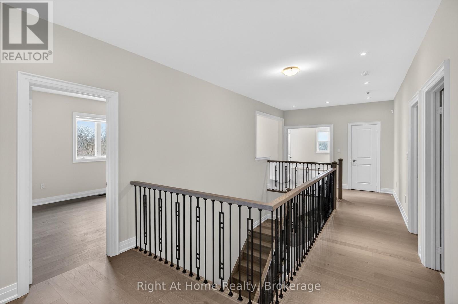 94 Smokey Hollow Place, Hamilton, Ontario  L0R 2H1 - Photo 38 - X12906592