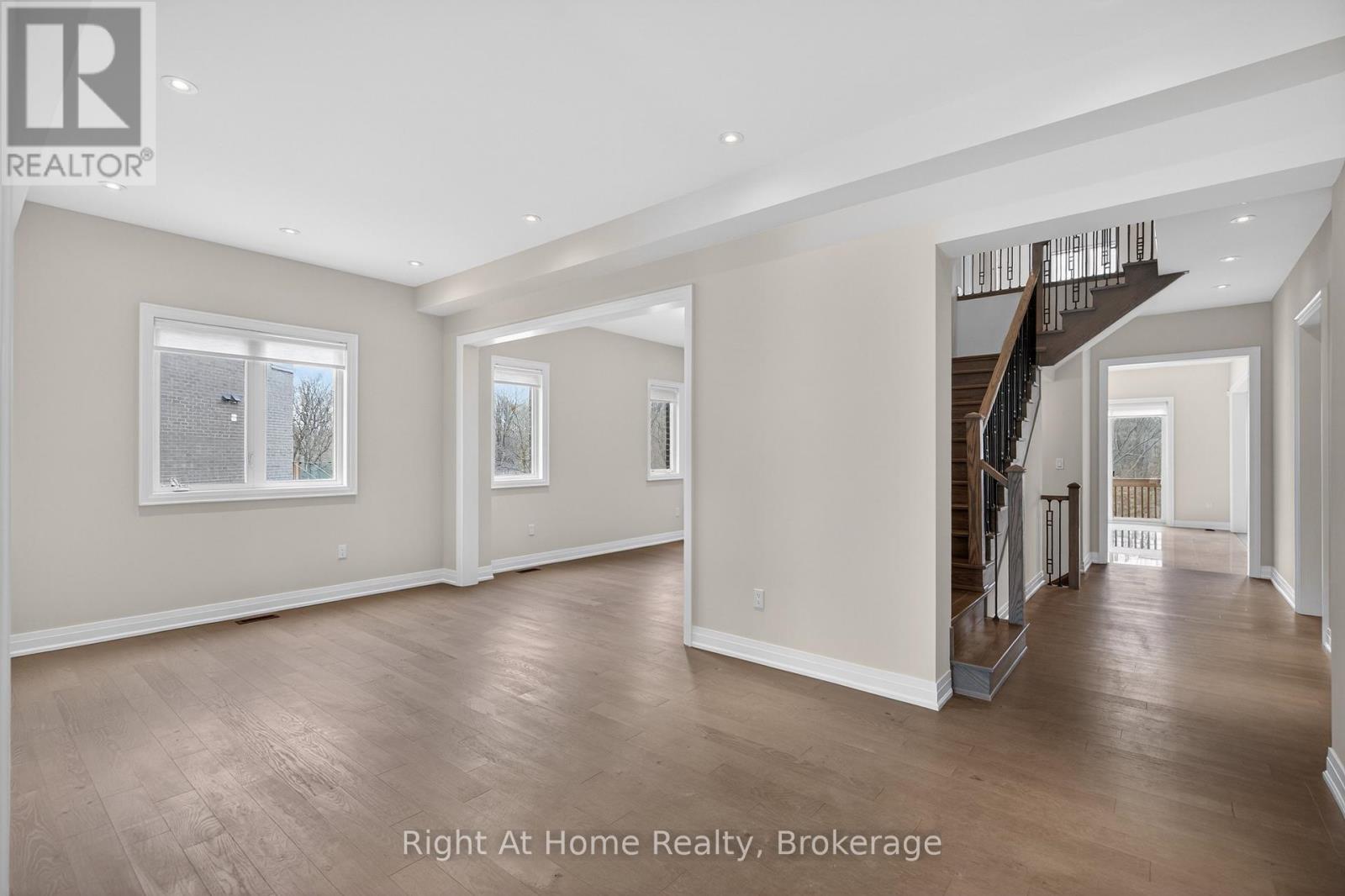 94 Smokey Hollow Place, Hamilton, Ontario  L0R 2H1 - Photo 8 - X12906592