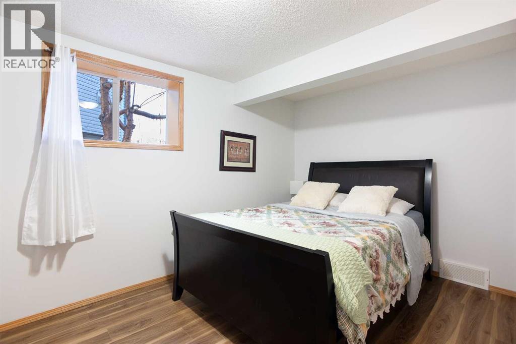 26 Cresthaven View SW, Calgary, Alberta  T3B 5Y2 - Photo 40 - A2271425