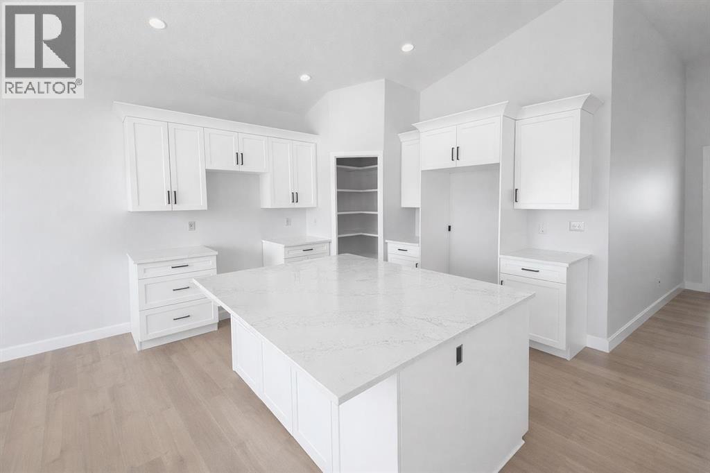 8 Henner's Place, Lacombe, Alberta  T4L 1Y9 - Photo 6 - A2289142