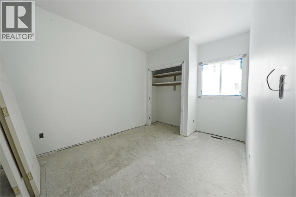 8 Henner's Place, Lacombe, Alberta  T4L 1Y9 - Photo 16 - A2289142