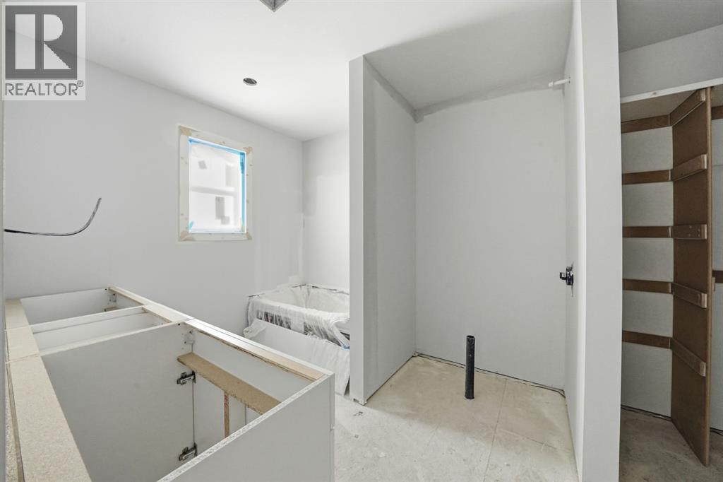 8 Henner's Place, Lacombe, Alberta  T4L 1Y9 - Photo 18 - A2289142