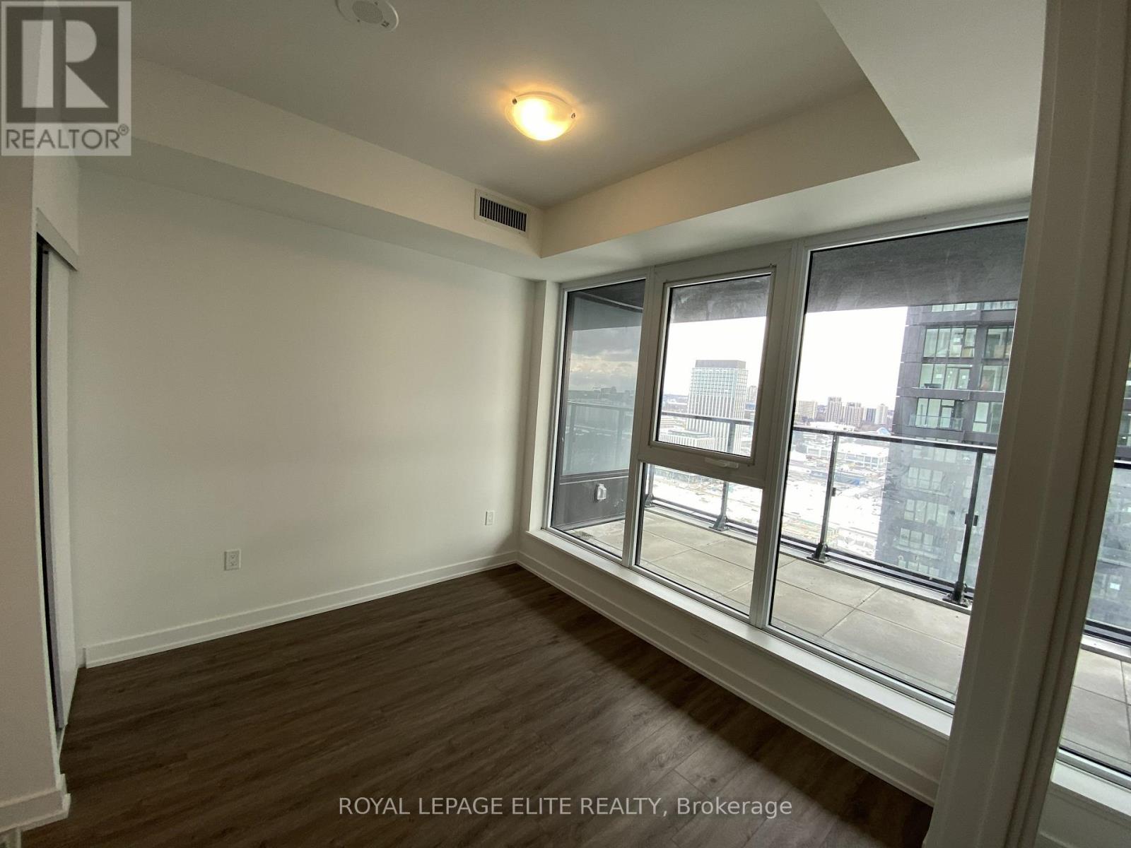 2301 - 1 Quarrington Lane, Toronto, Ontario  M3C 0S4 - Photo 10 - C12906558